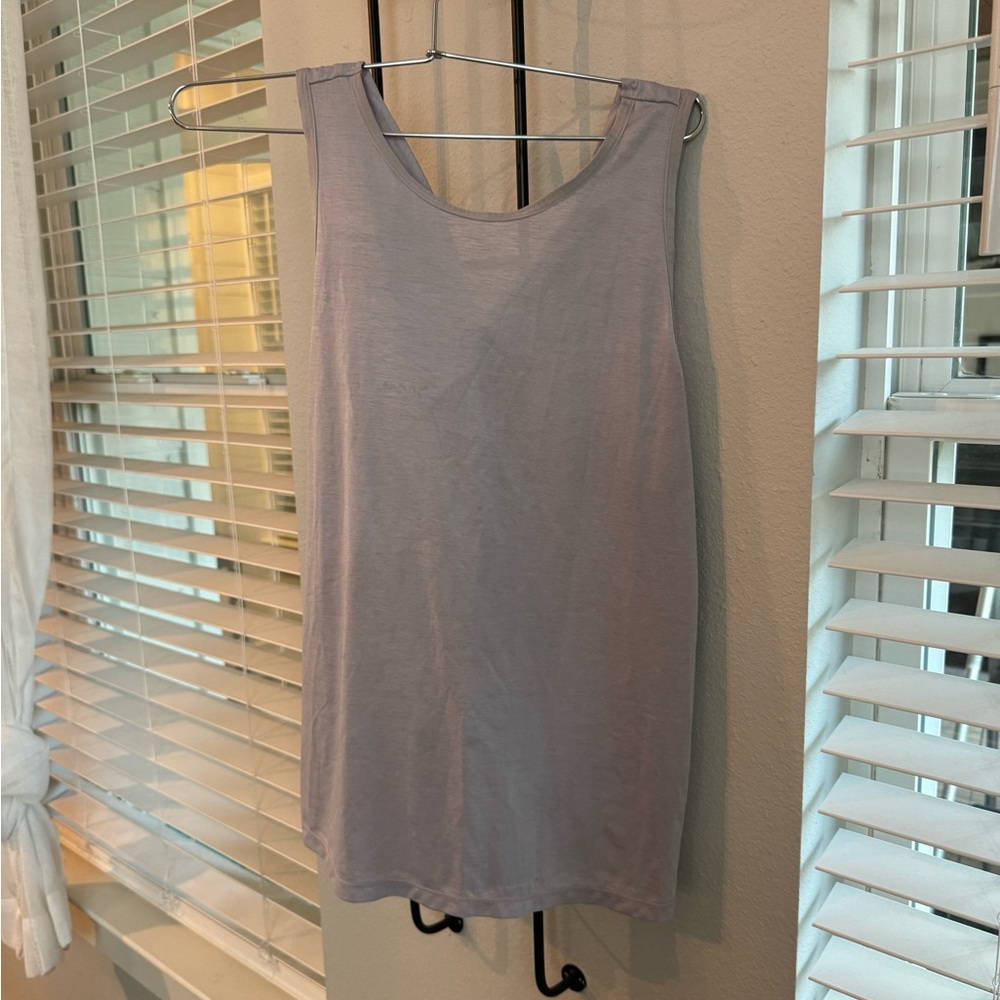 Lululemon top